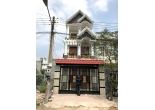 bán nhà 2 lầu mới xây dựng, có sổ riêng, thổ cư 100%