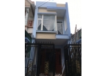 Bán nhà sát trường học cấp 1,2 đông hòa có sân xe hơi dĩ an bình dương