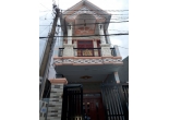Bán nhà 1 trệt 1 lầu gần chợ dĩ an bình dương.